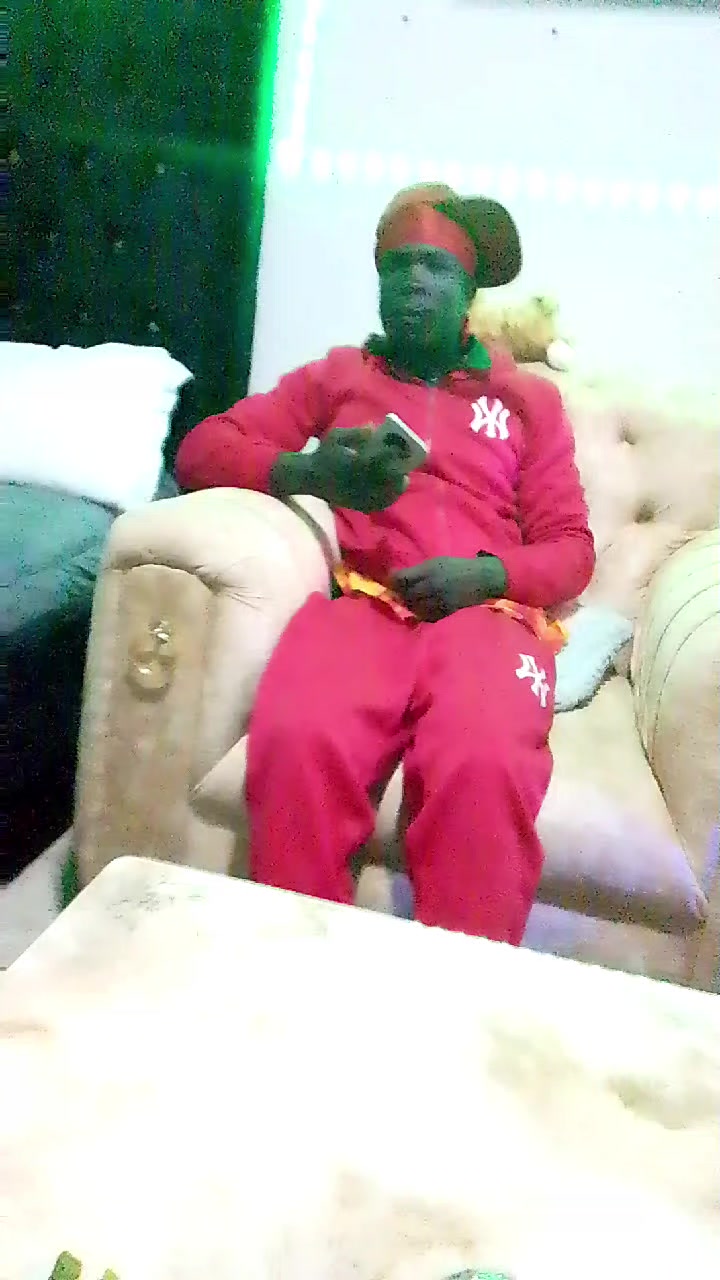 @Rayboy msee wa maluku