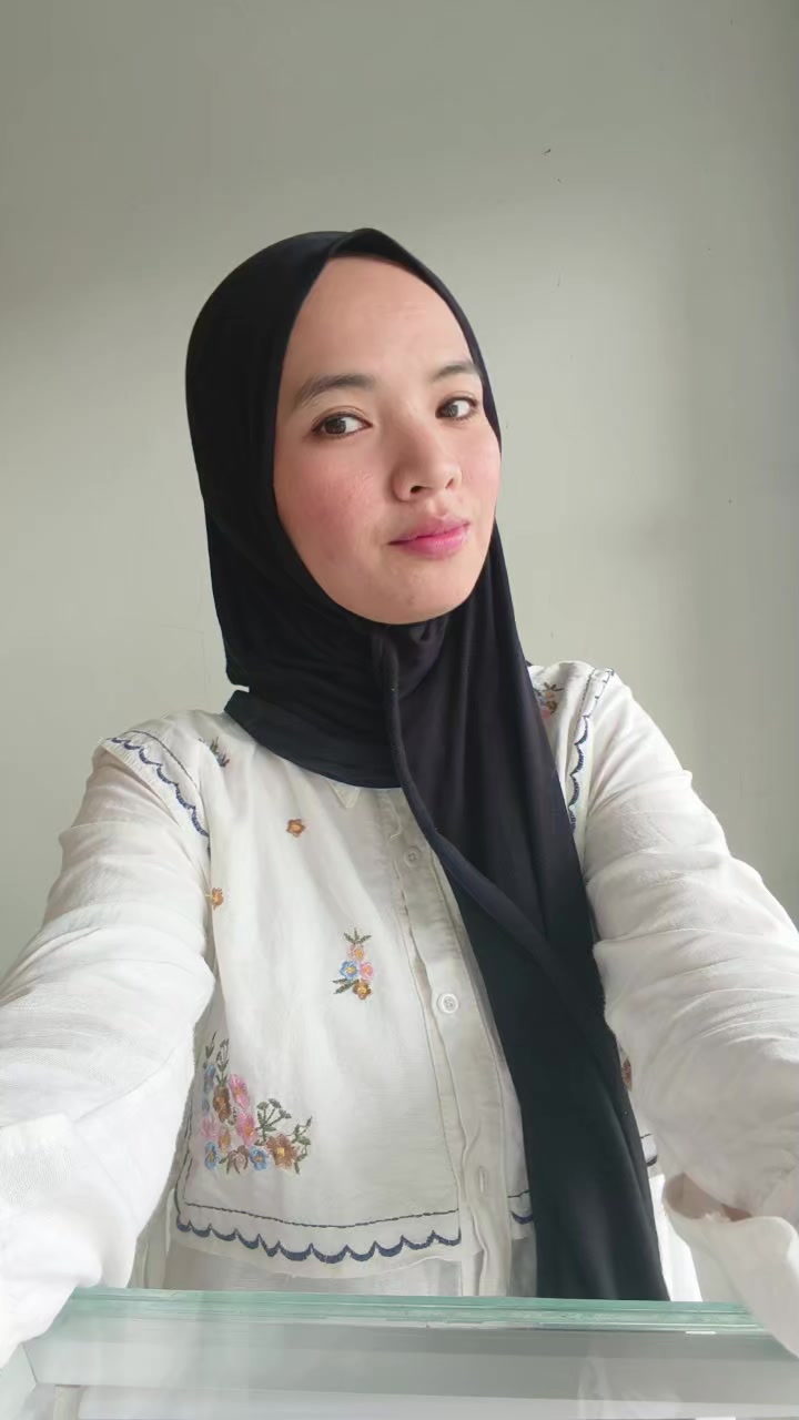 @mam.g