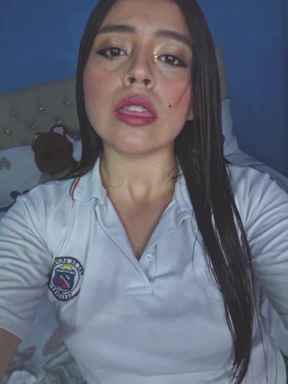 @NANADELREY18🪷