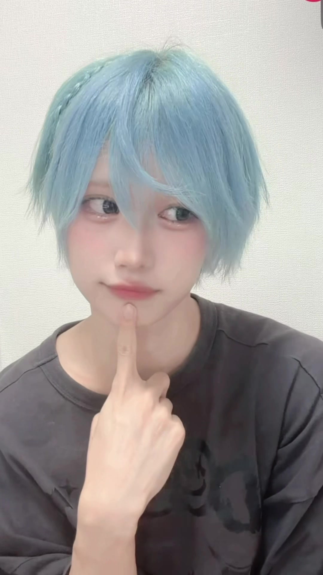 @ねる