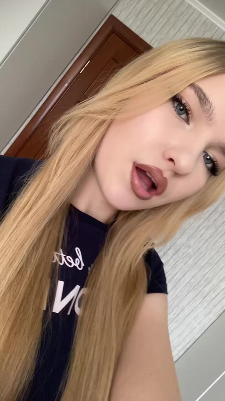 @Ксения🪽