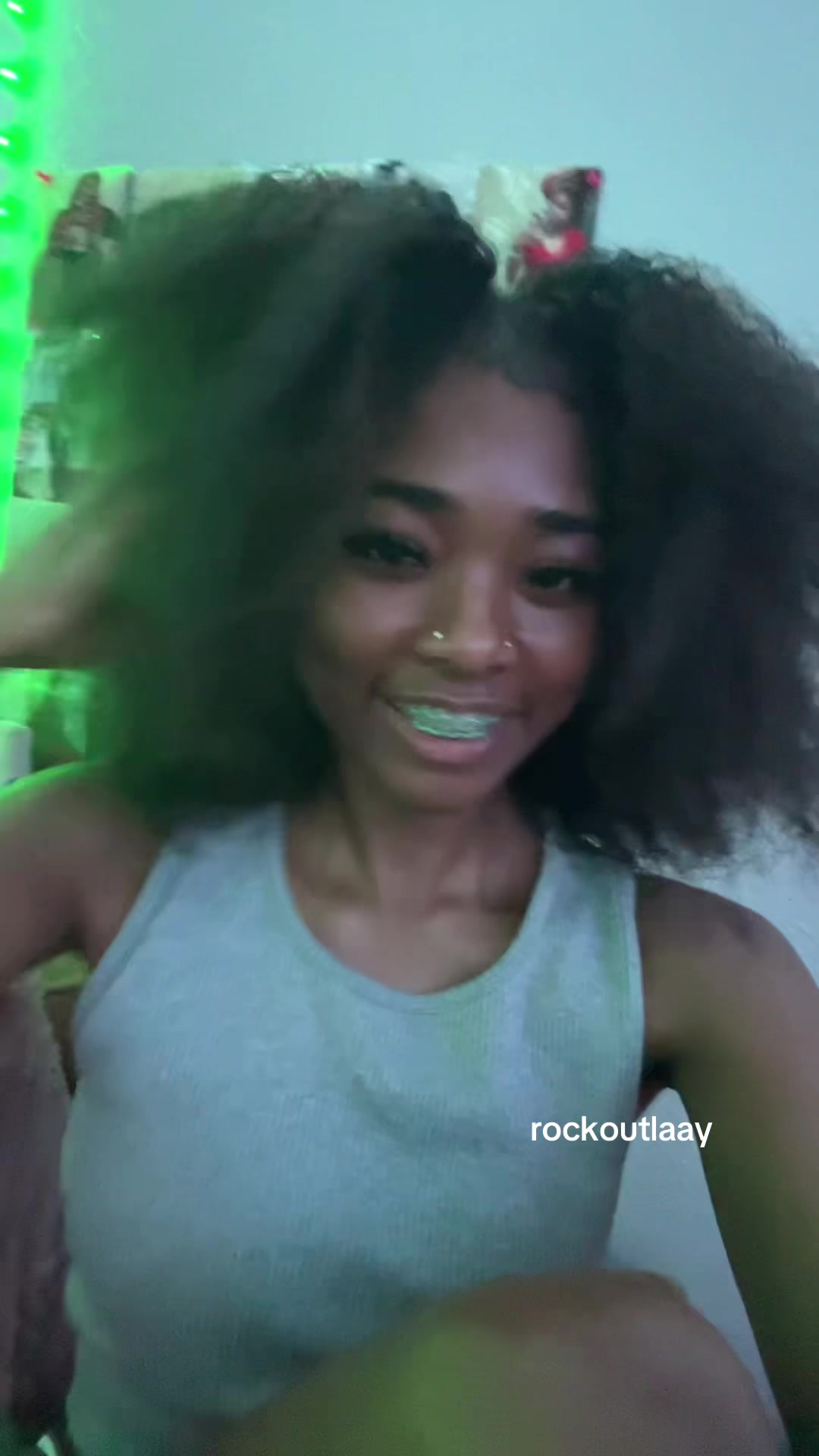 @rockoutlaay