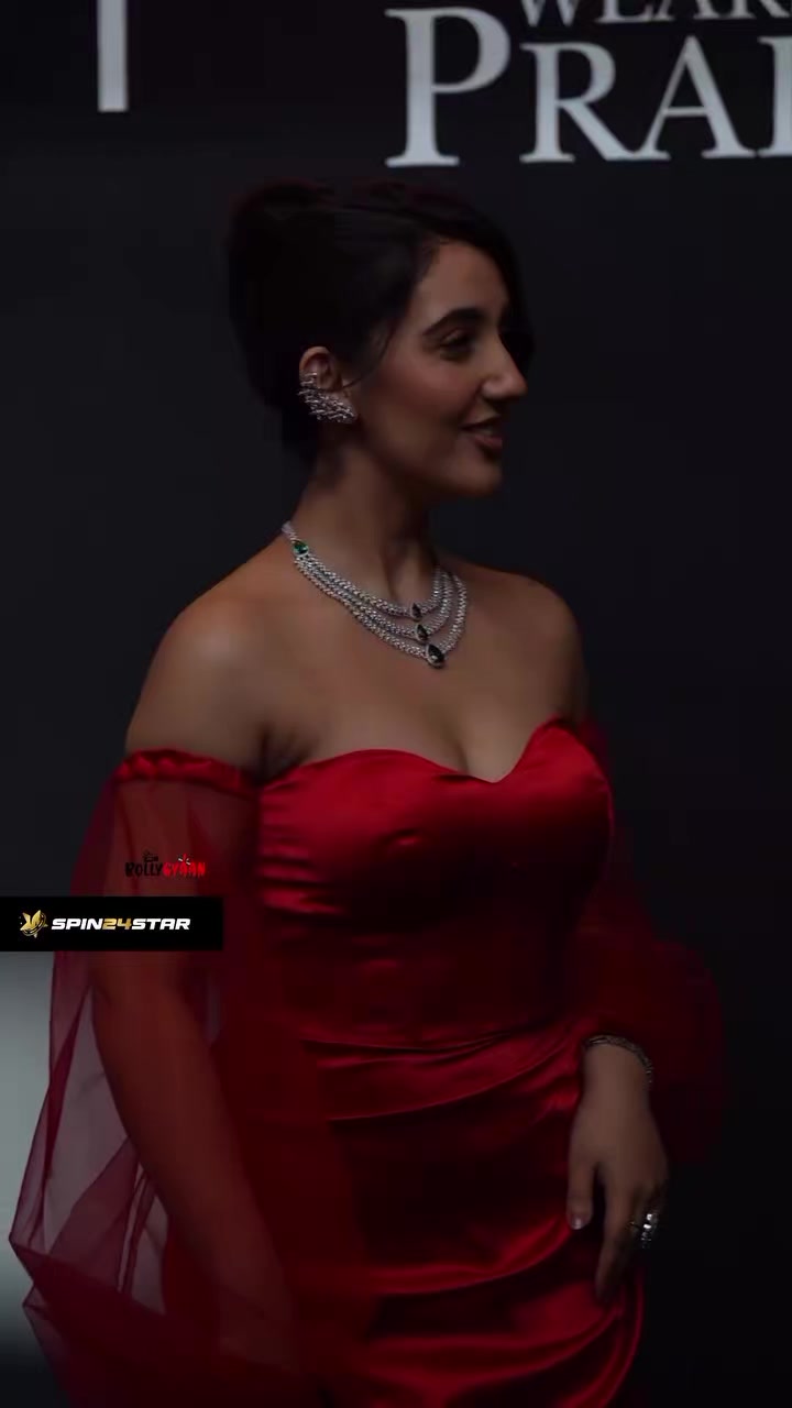 @tmania Bhatia mix actress