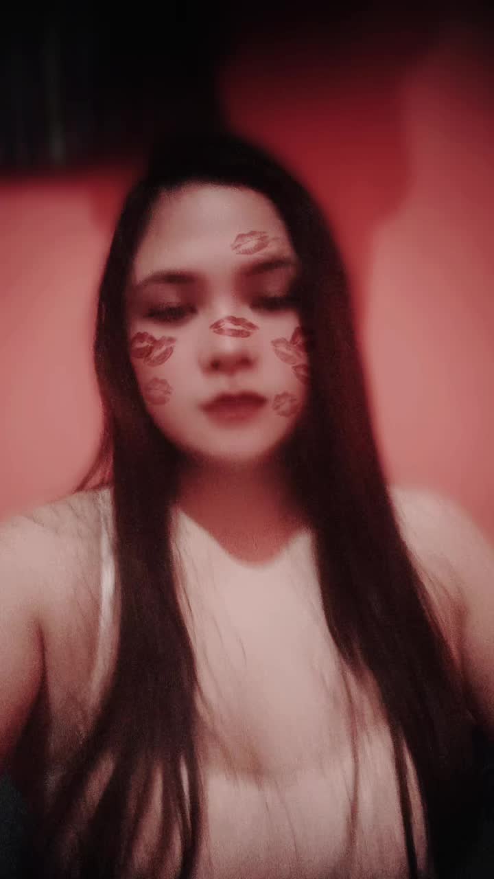 @Rhaine_🌧️❤️