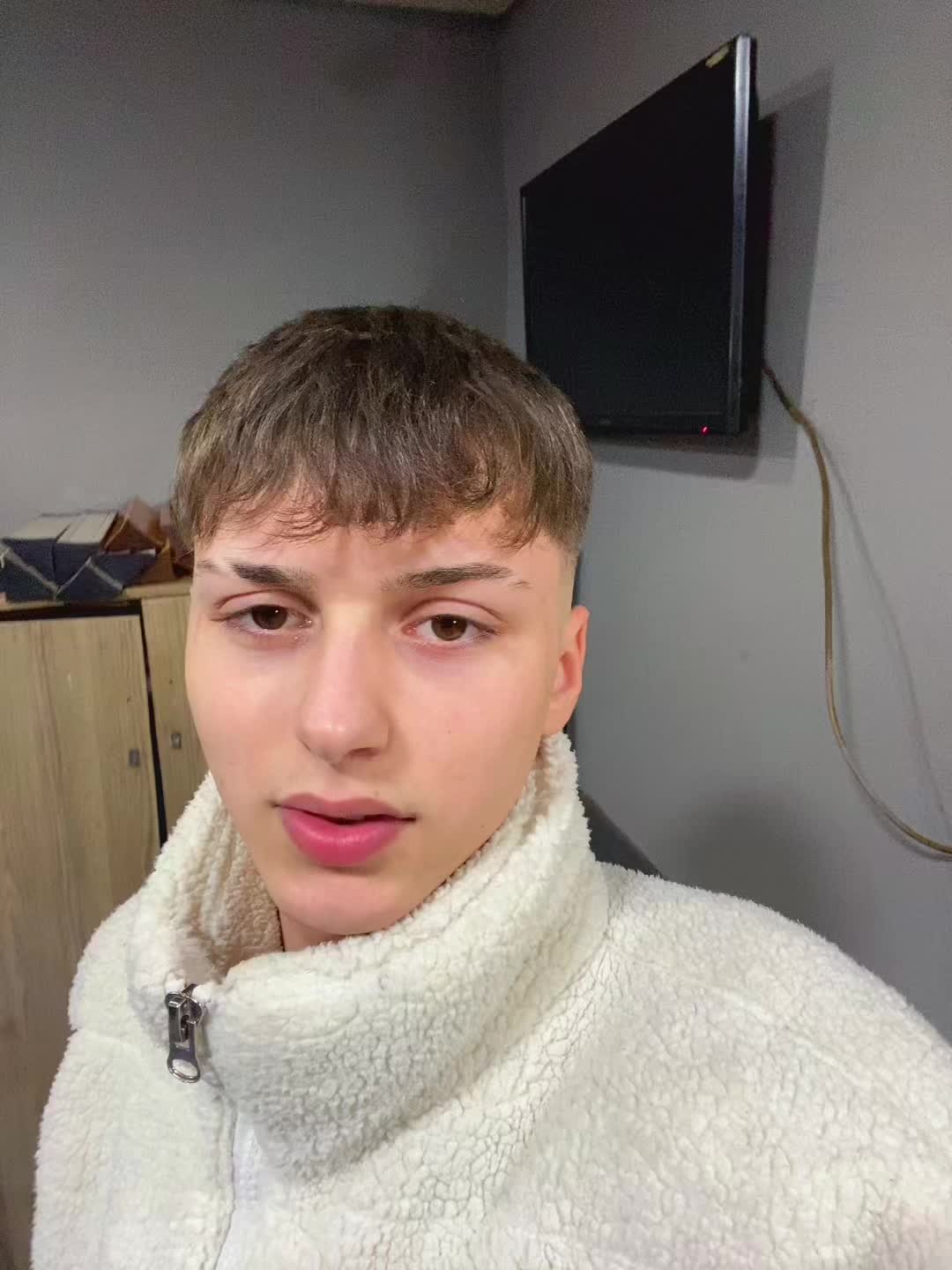 @Alperenksm_