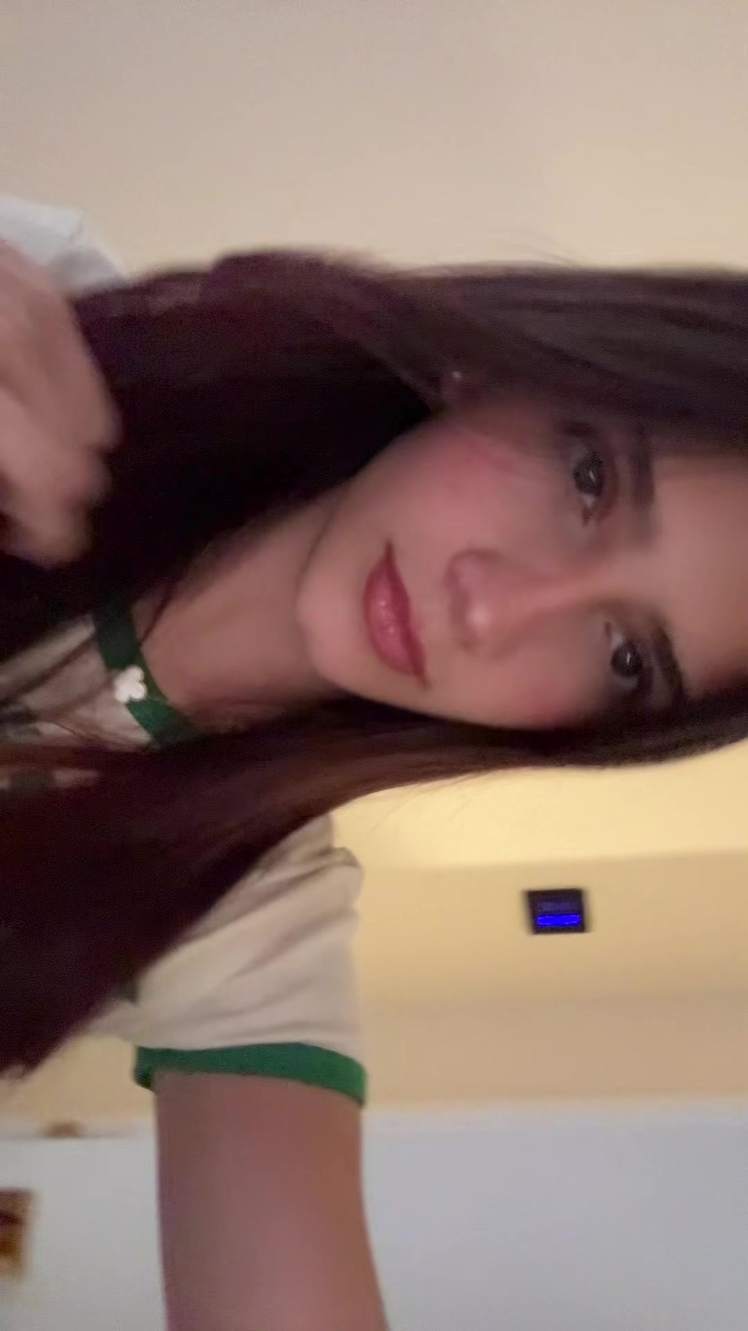 @🤎ʜᴇʟᴇɴ🤎