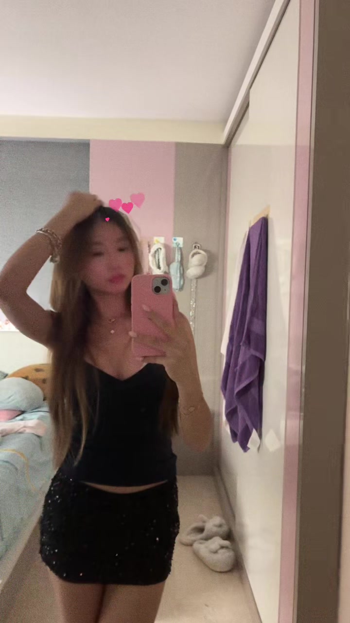 @cookiekells  🐆✨🪽🍸🍒