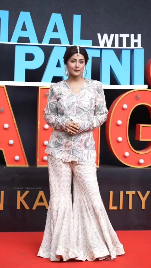 @Hina Khan 💎