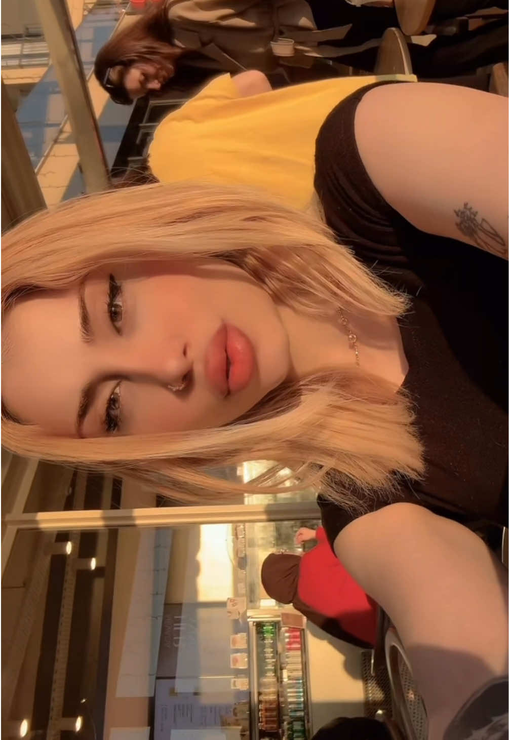 @P I T E E 🪬