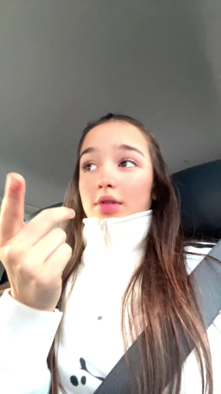 @jaz_sturba