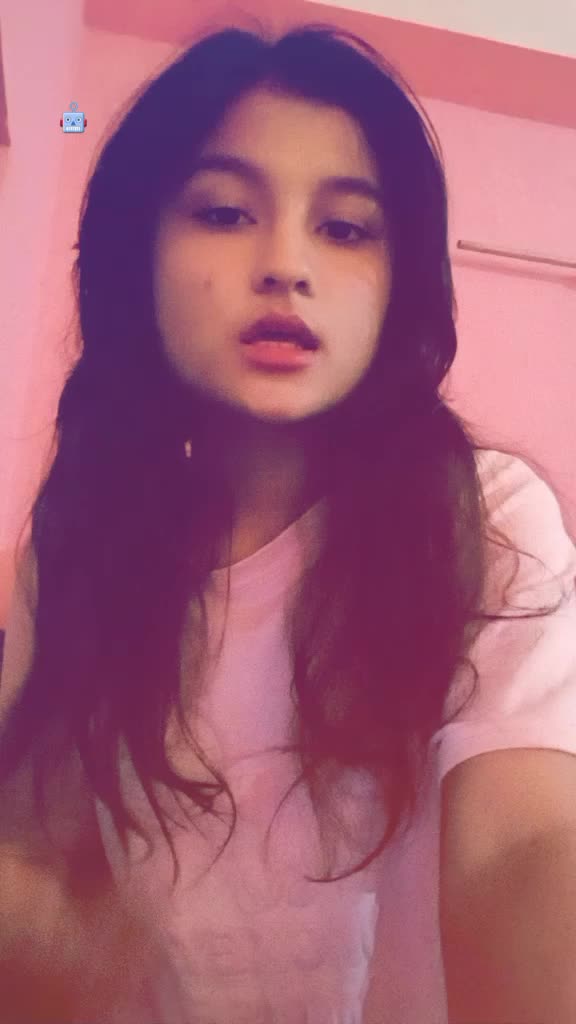@Priyakharel🌸🤭💋💗