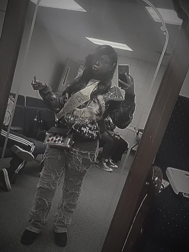 @prettybrownskin_Tay