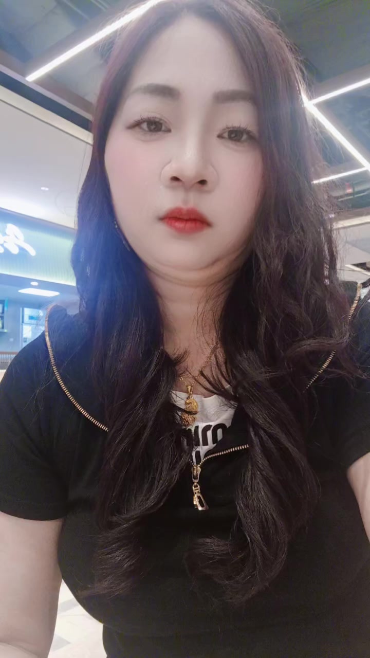 @Mai Thị H&agrave;