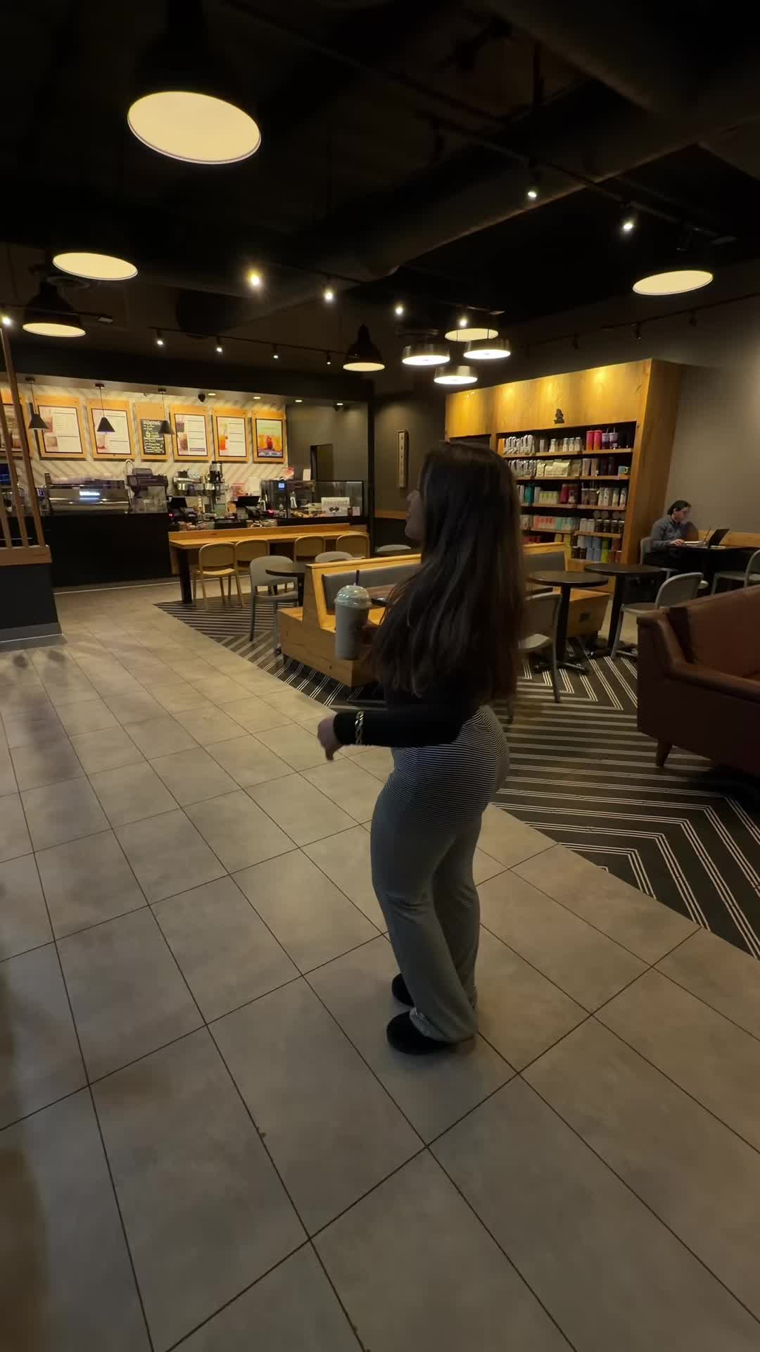 @mari_wrld26