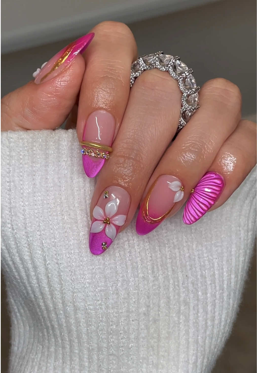 @NailzKatKat