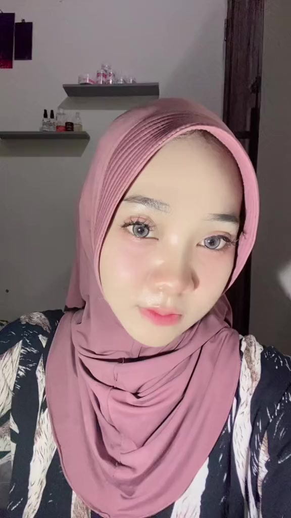 @Anggraeni