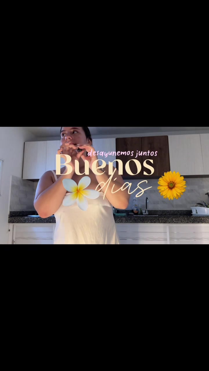 @taniassalazar