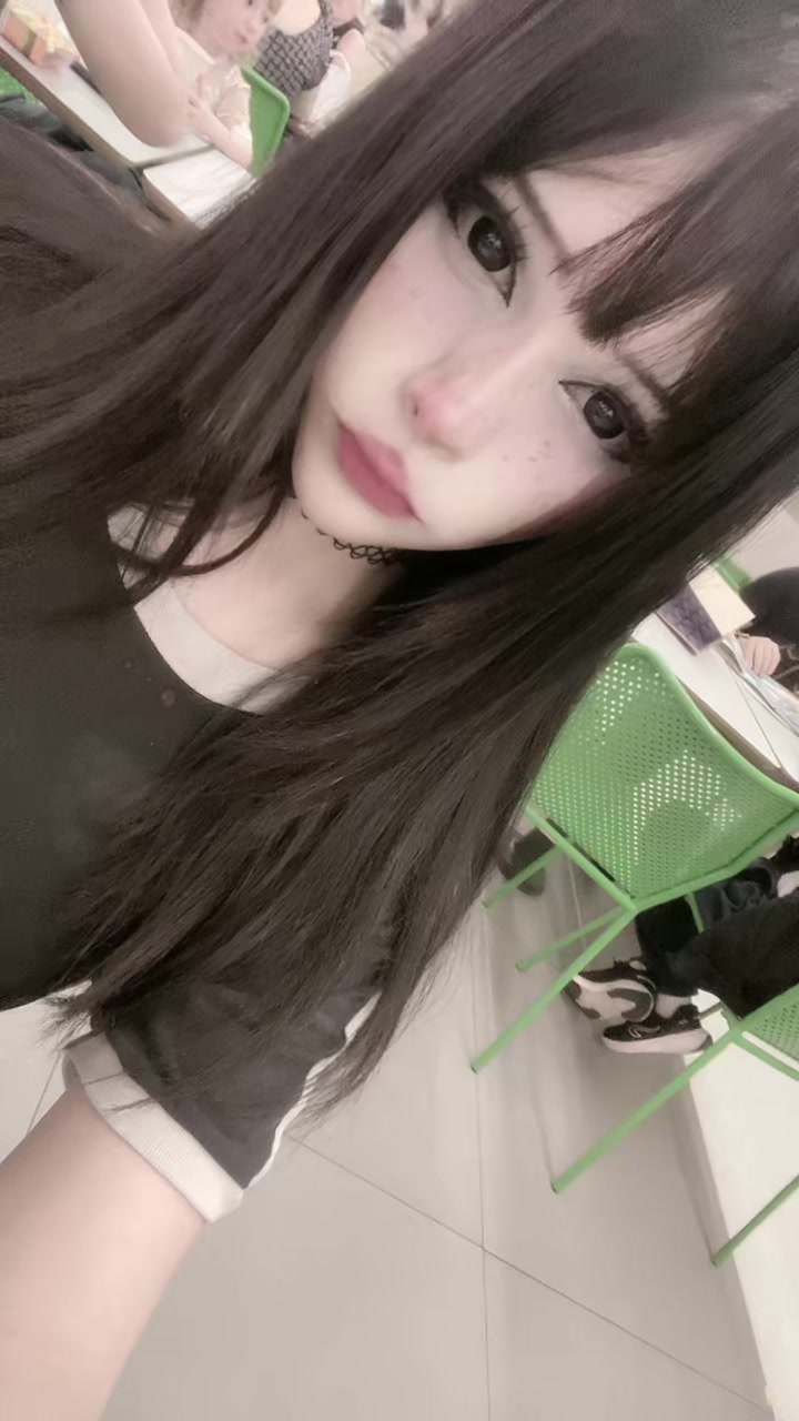 @x_x