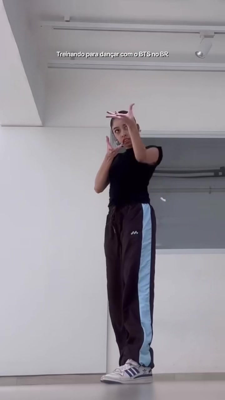 @Juuhzinha0_0