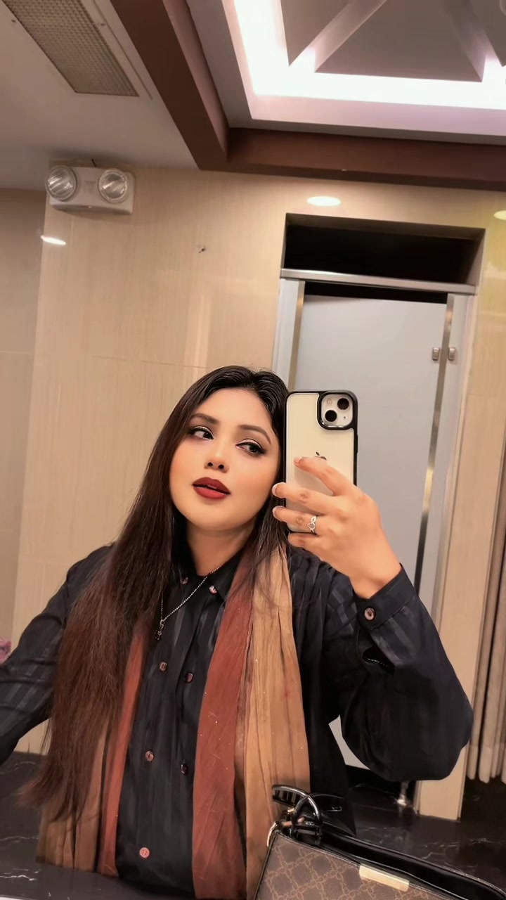 @🖤Oshmi🖤