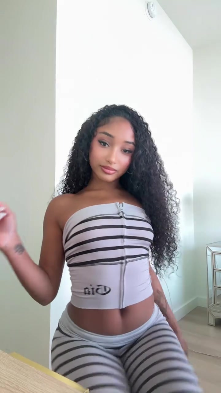@Ymani 🩷