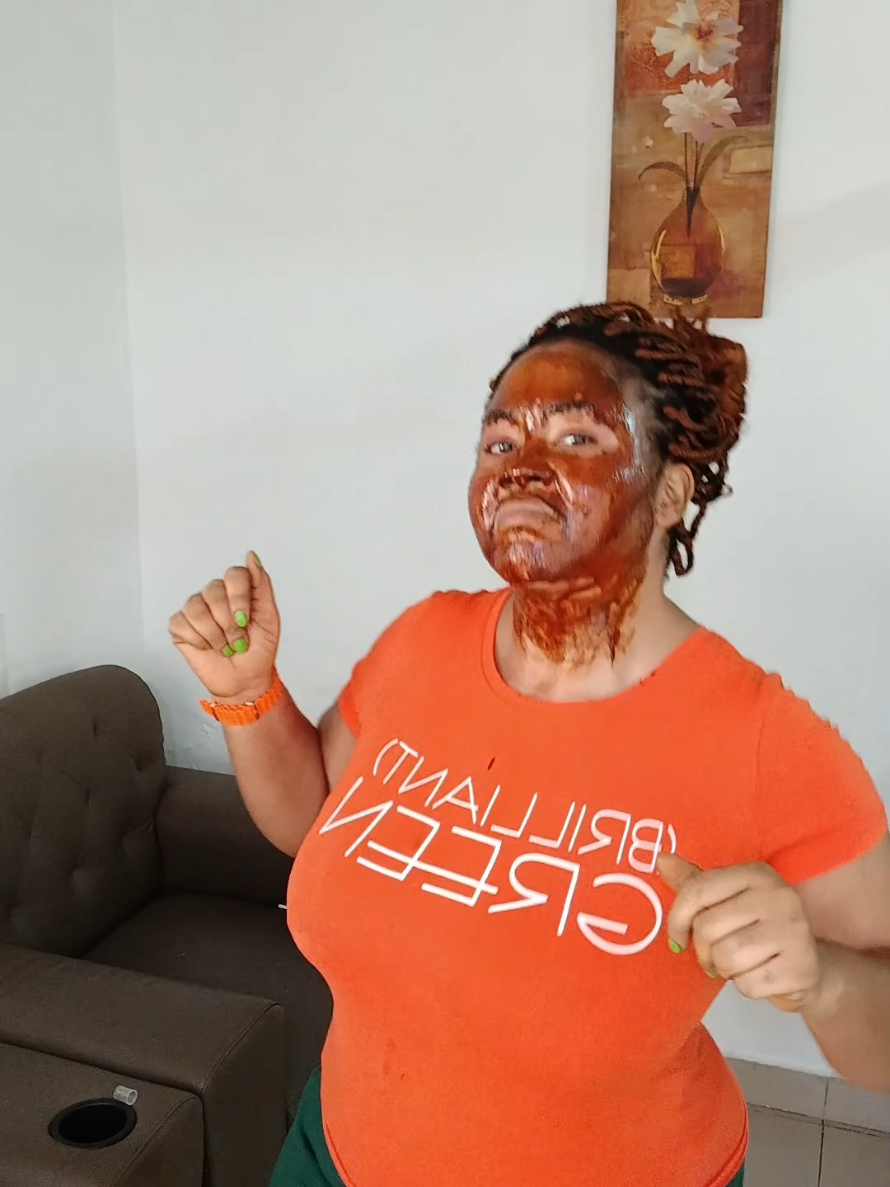 @Trishglow