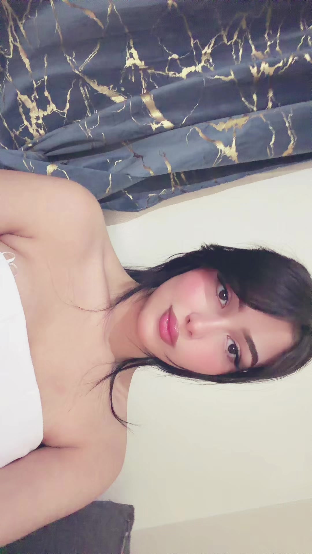 @👸🏻
