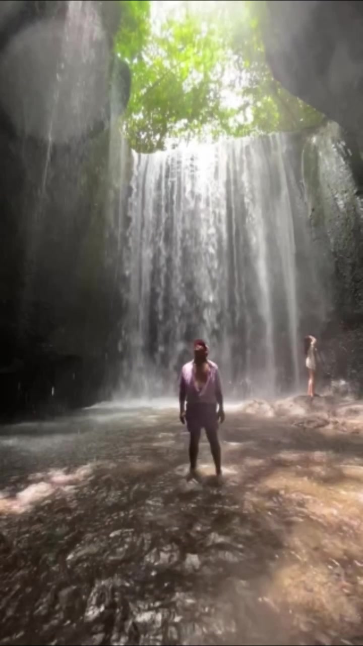 @LelakiRANDOM