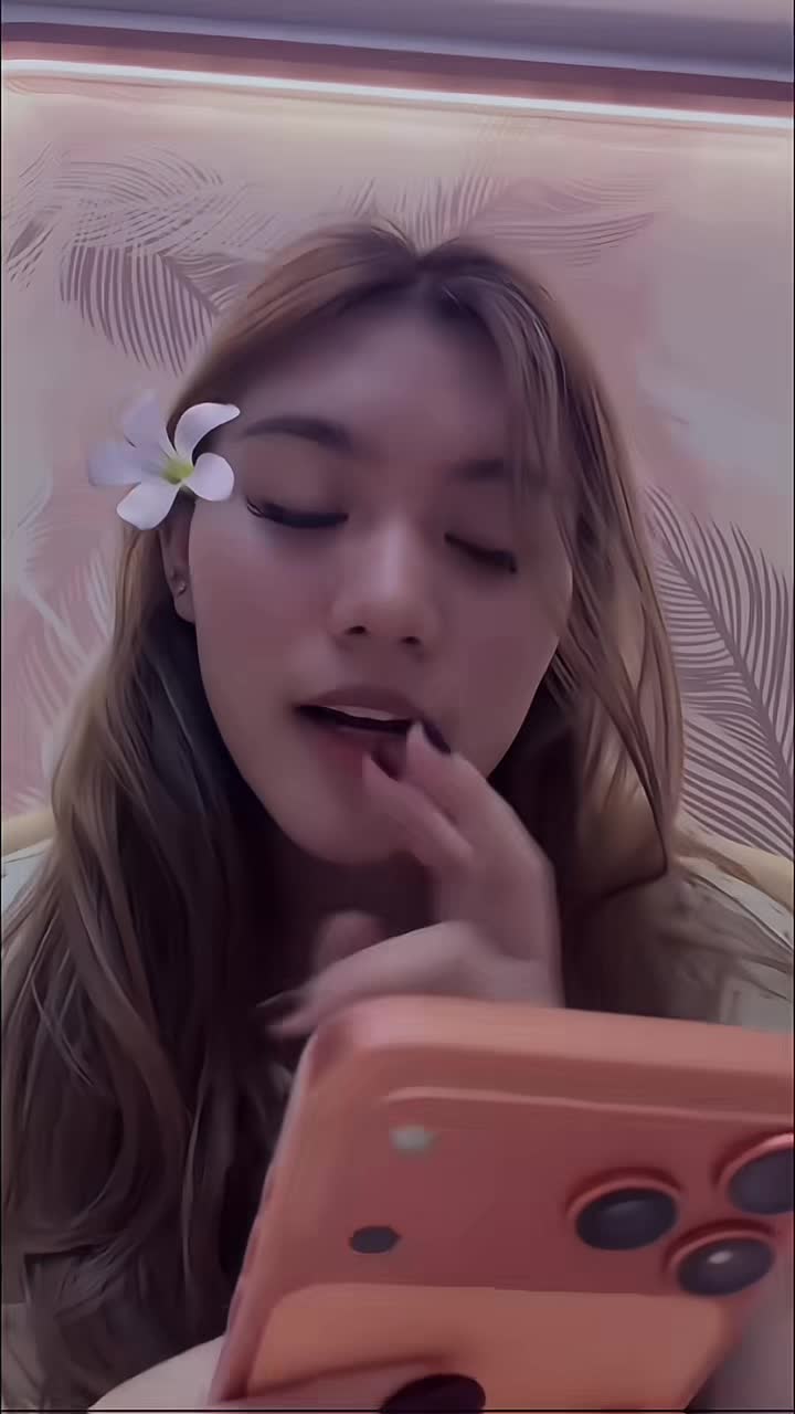 @𝖋𝖑𝖔𝖔𝖜𝖊𝖗𝖞𝖞 𐙚