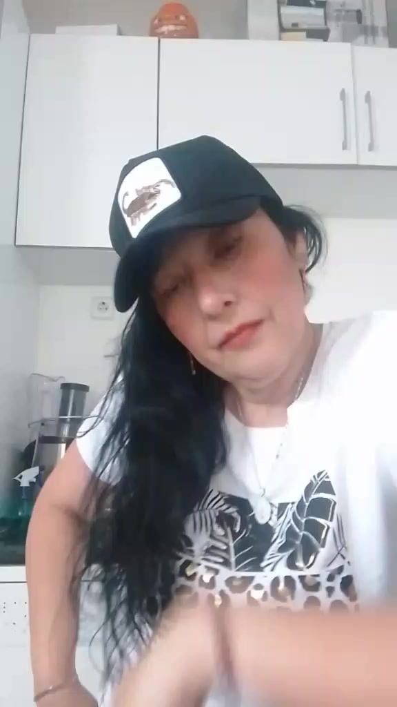 @Xiomara