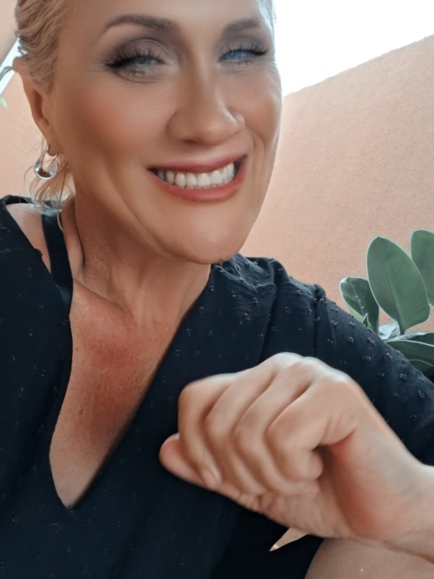 @Júlia Cristina 🌹✨💞🫦