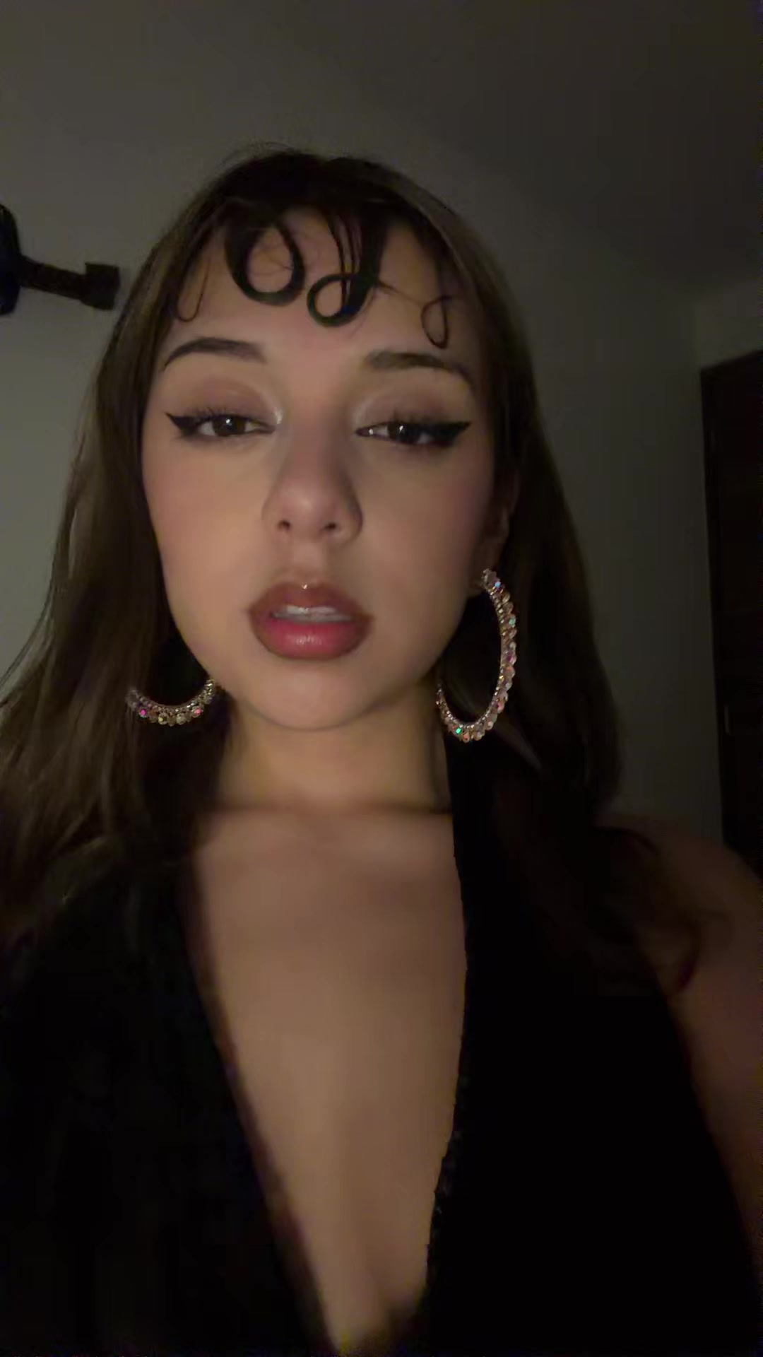 @Kitty_