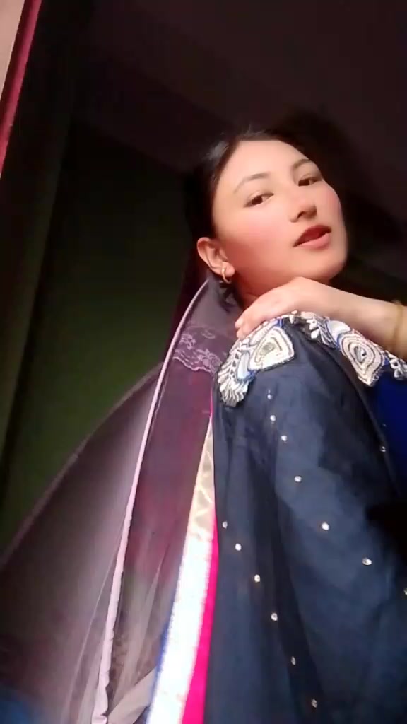 @Samira khyungba