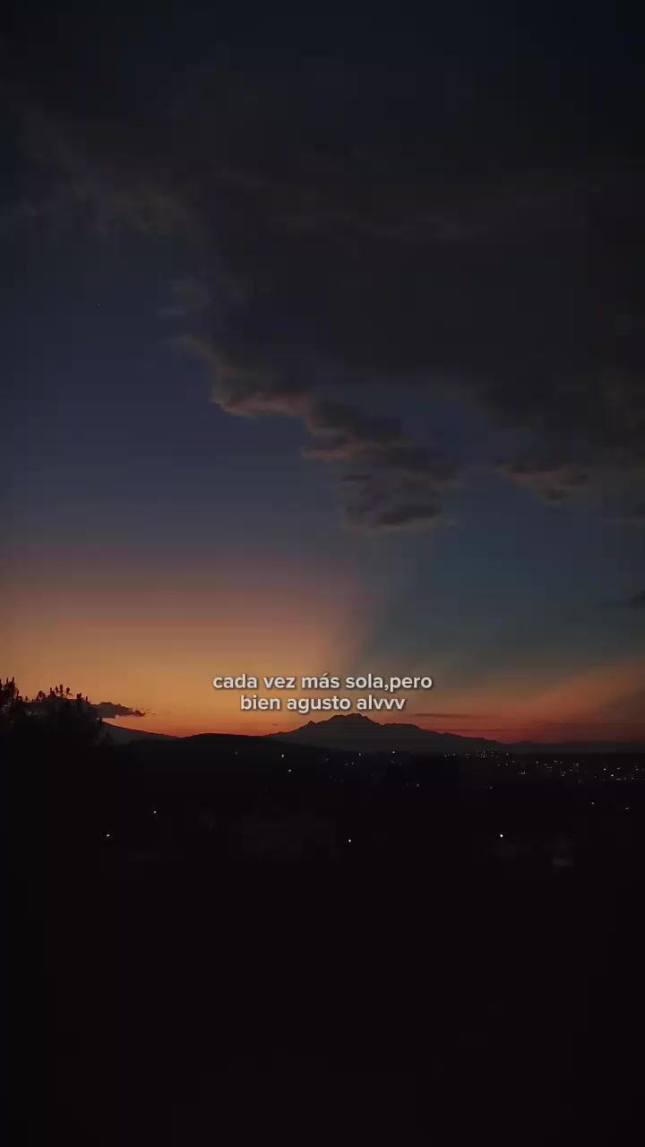 @🦋♡Una chica desconocida♡🦋