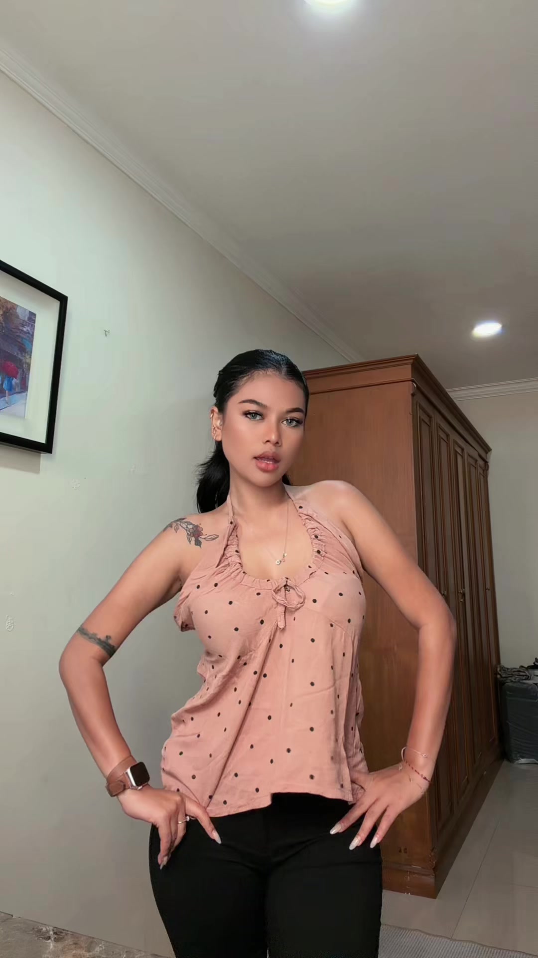 @Kikinii