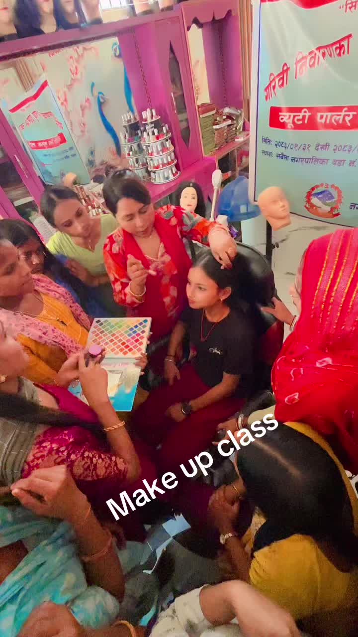 @Aarti Beauty parlour