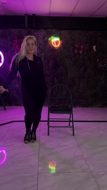 @Kika Faylin Dancer