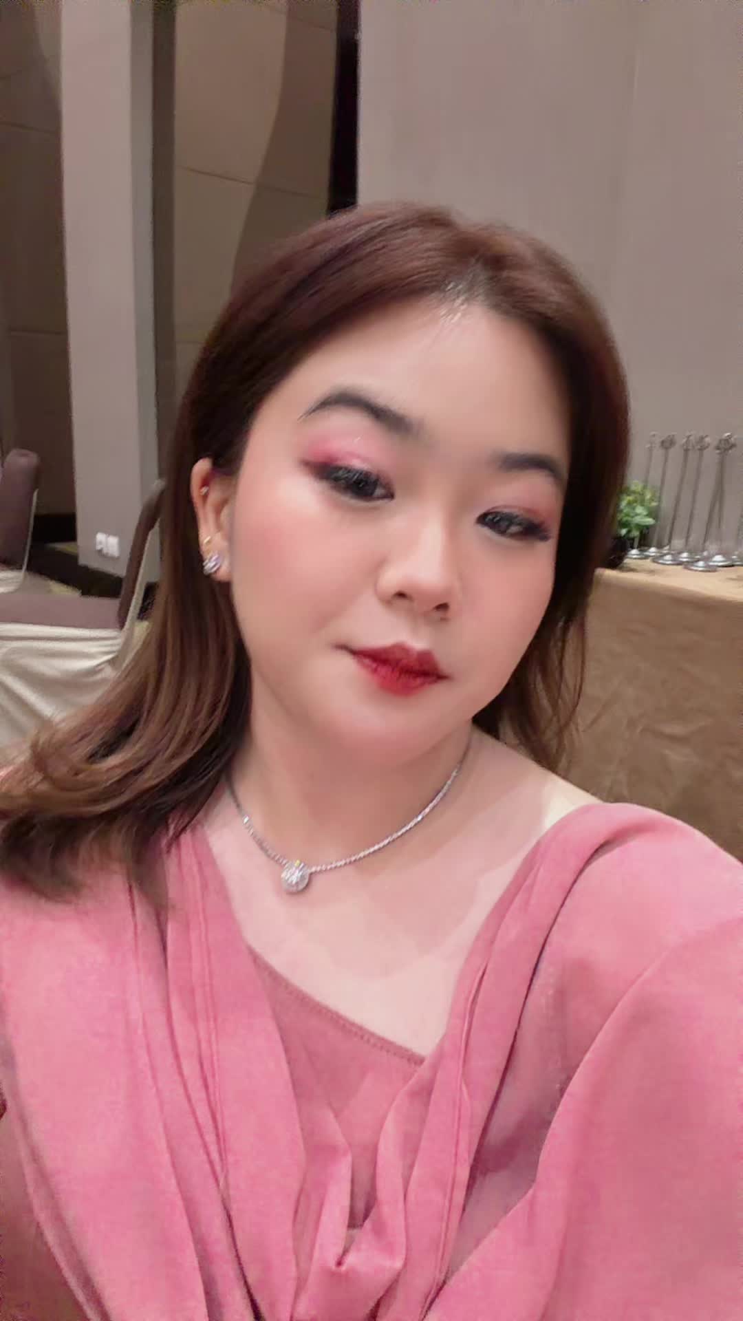 @Vanessa Chong🐉