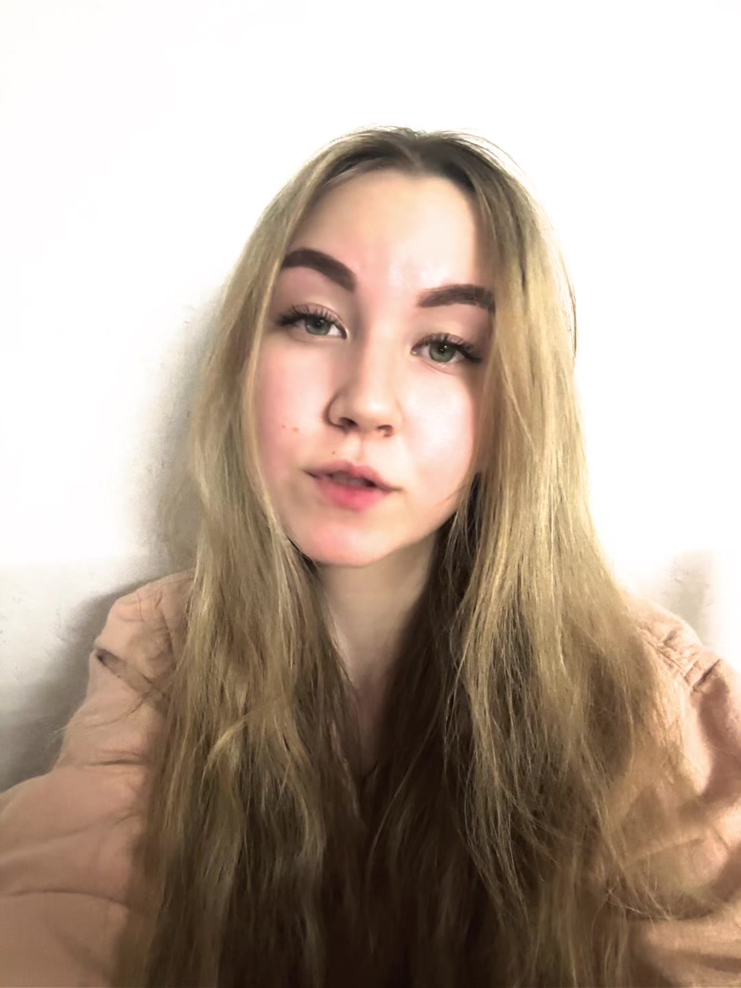 @❤️:>❤️