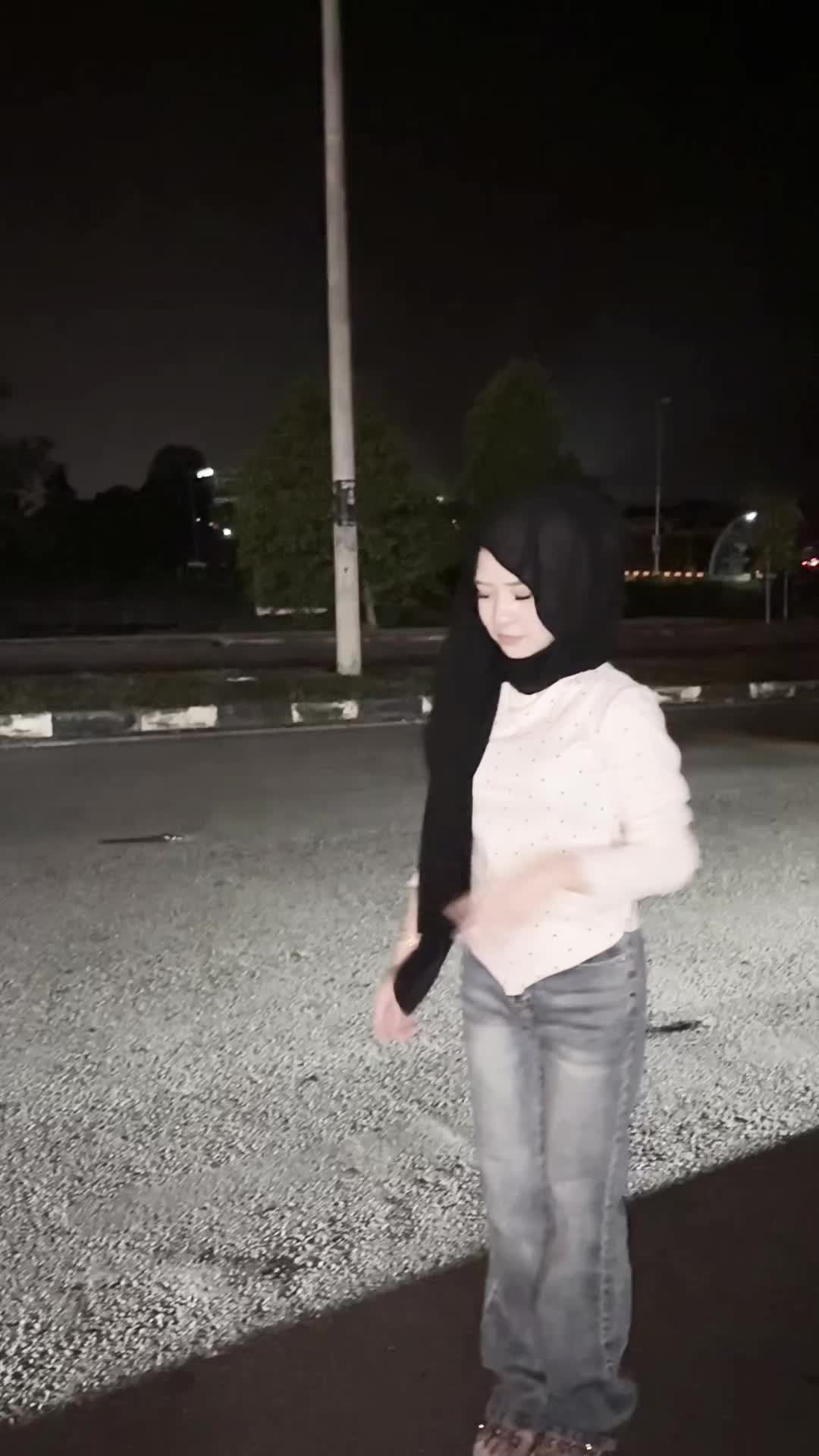 @アリヤ