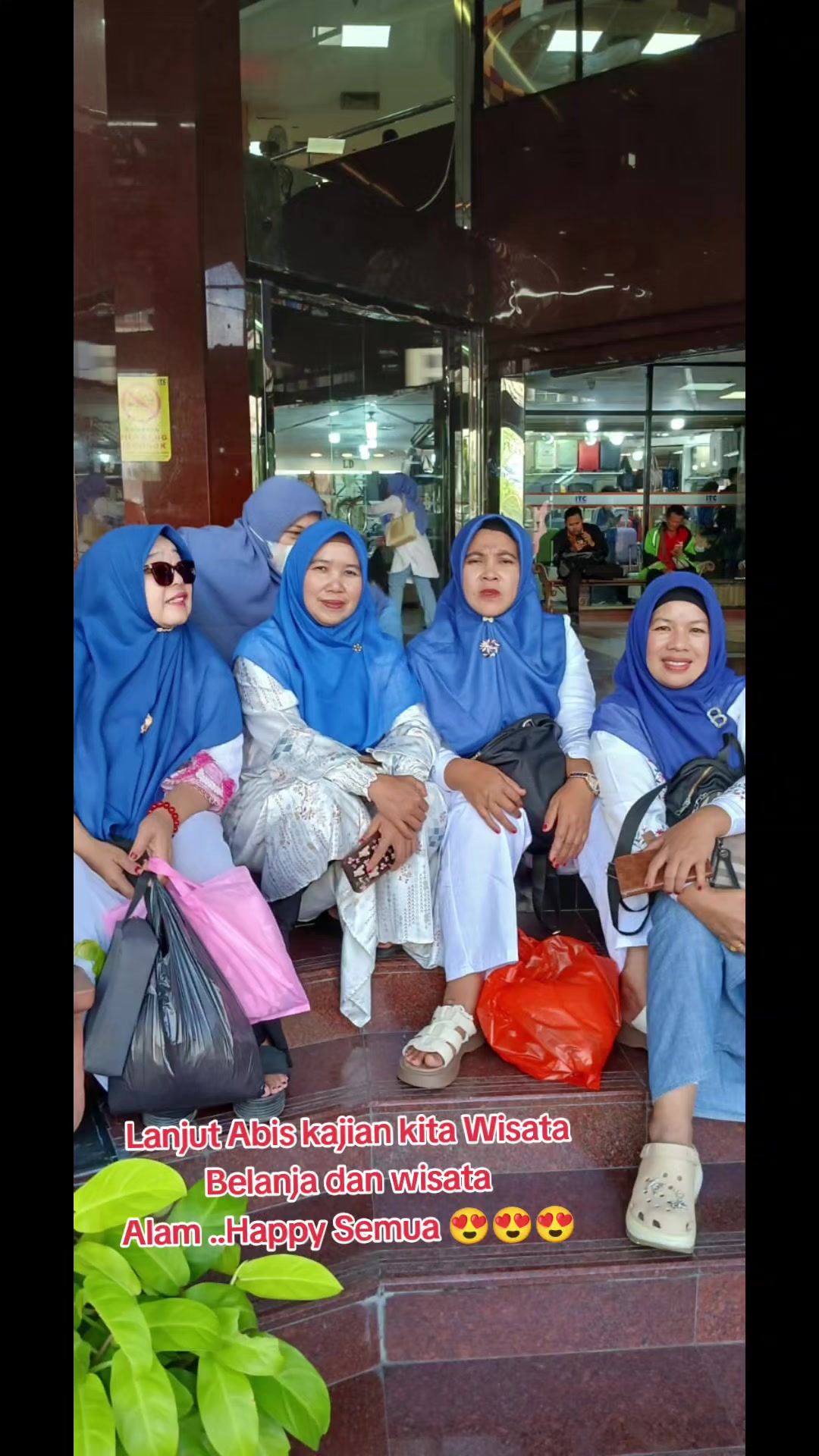 @WIJAYA TRAVEL & PEMPEK