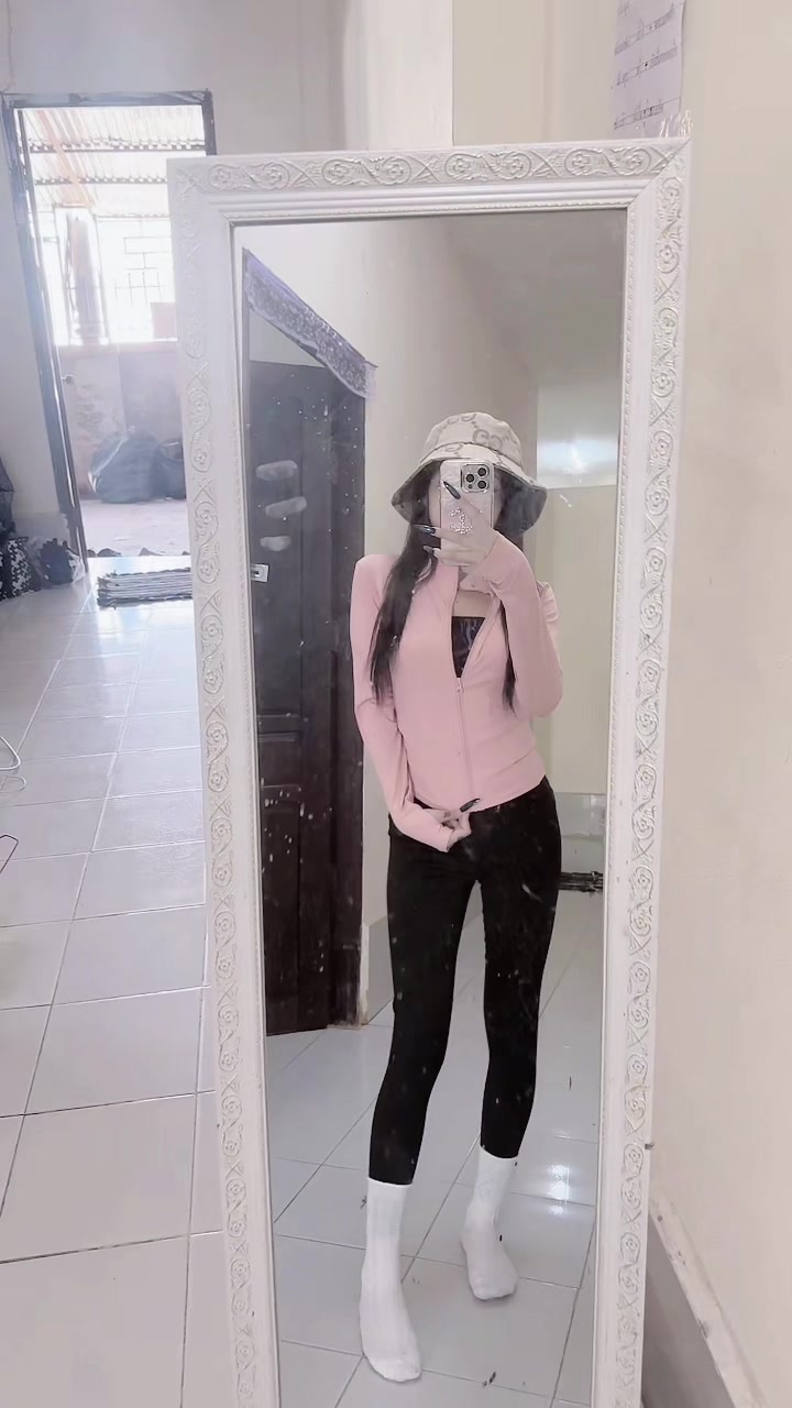 @小英[?] 14.7K🇱🇦🇹🇼 🤍