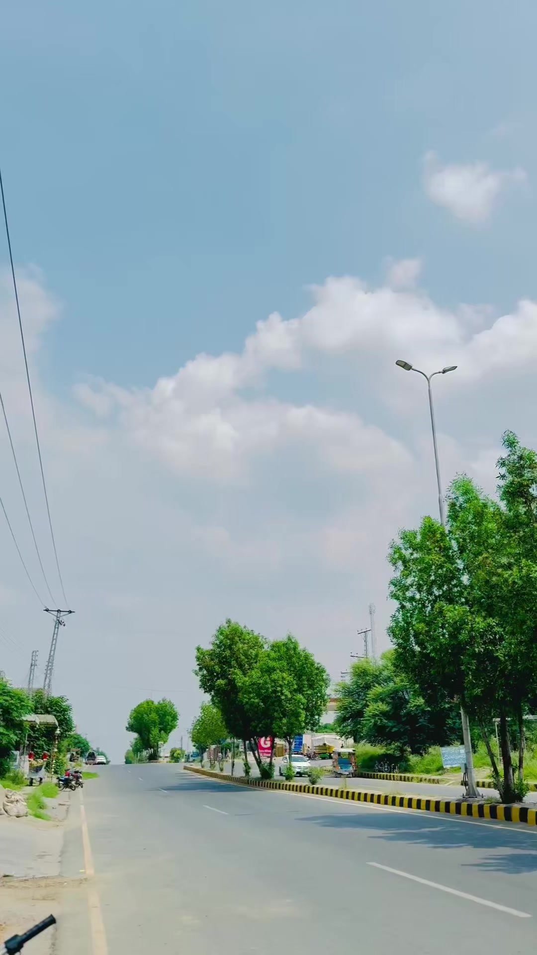 @꧁ᴹ꧍ujeeb ꧂: Khan522