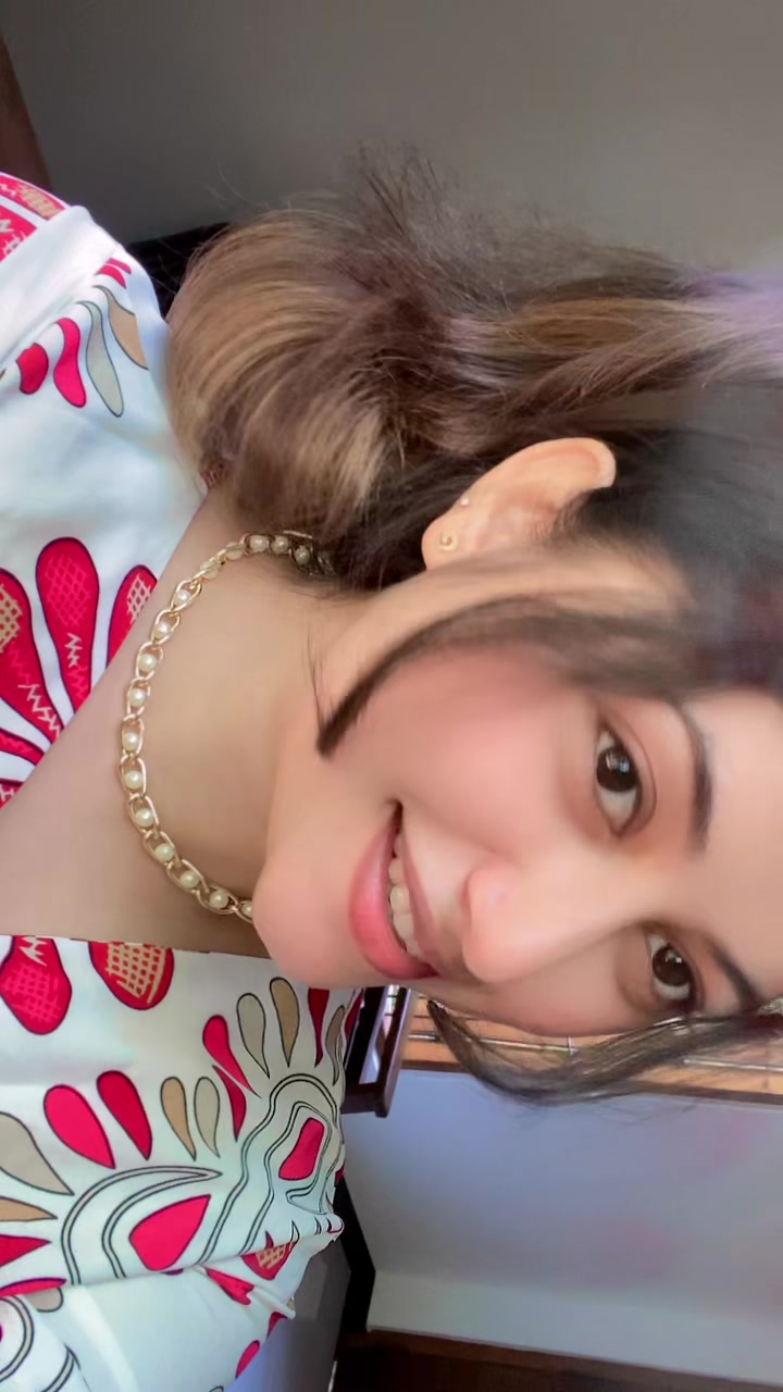 @✿❀_ANJU_ITHRA_ᥫᩣ