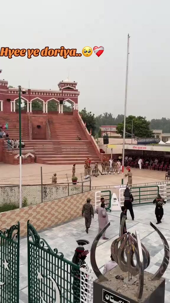 @Mari pyari Maa