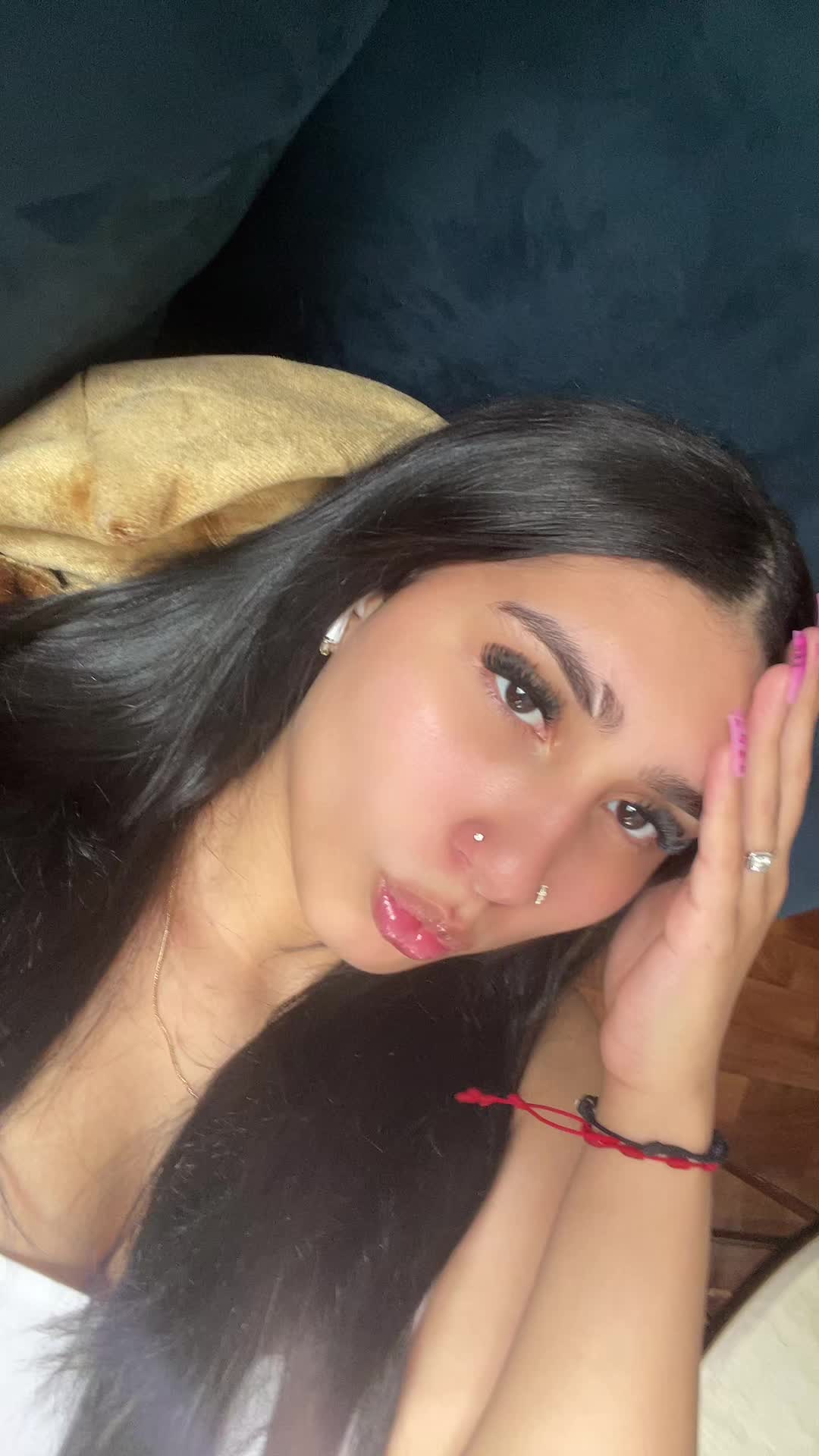@mouthfullofbree