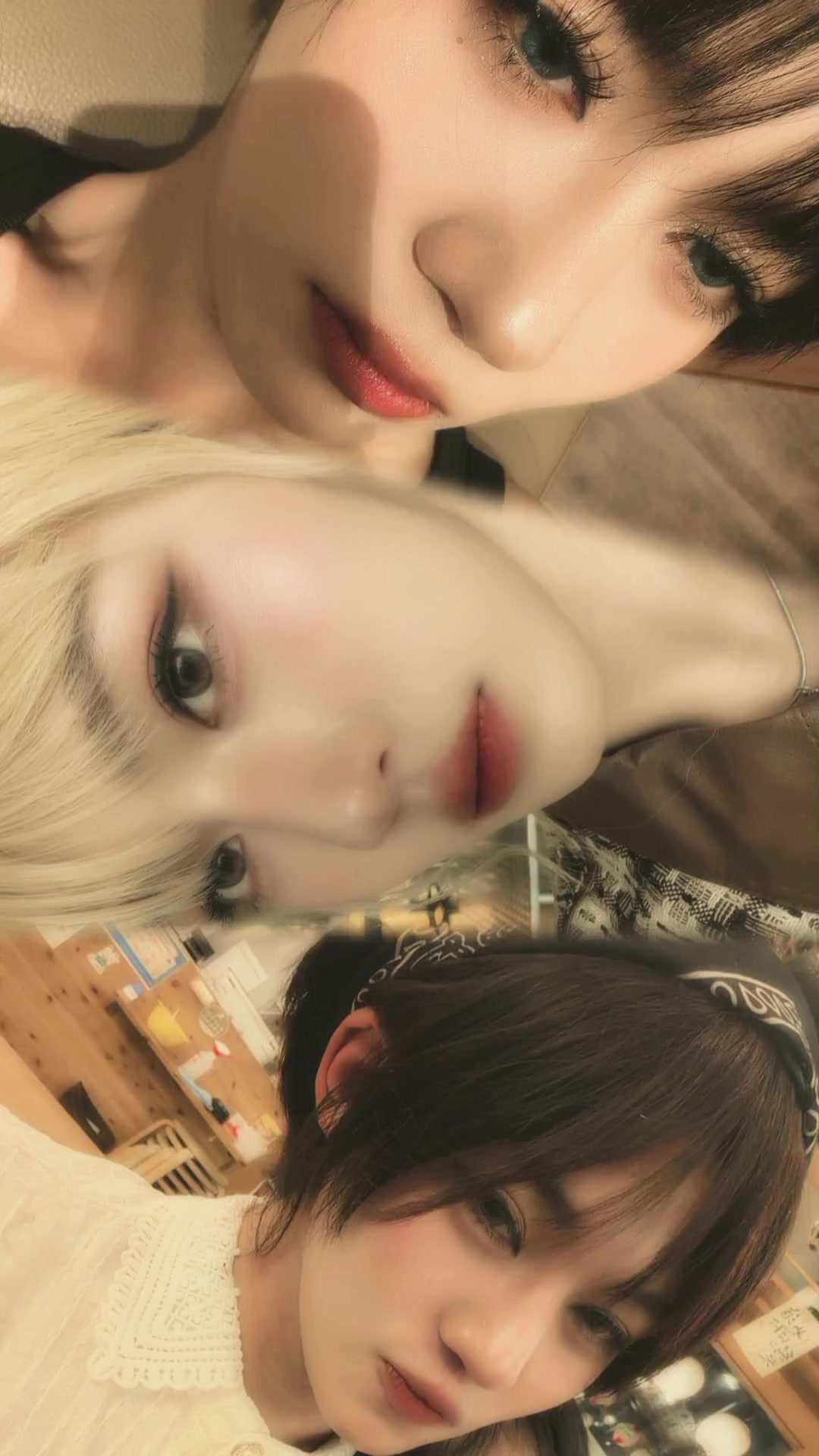 @Nana