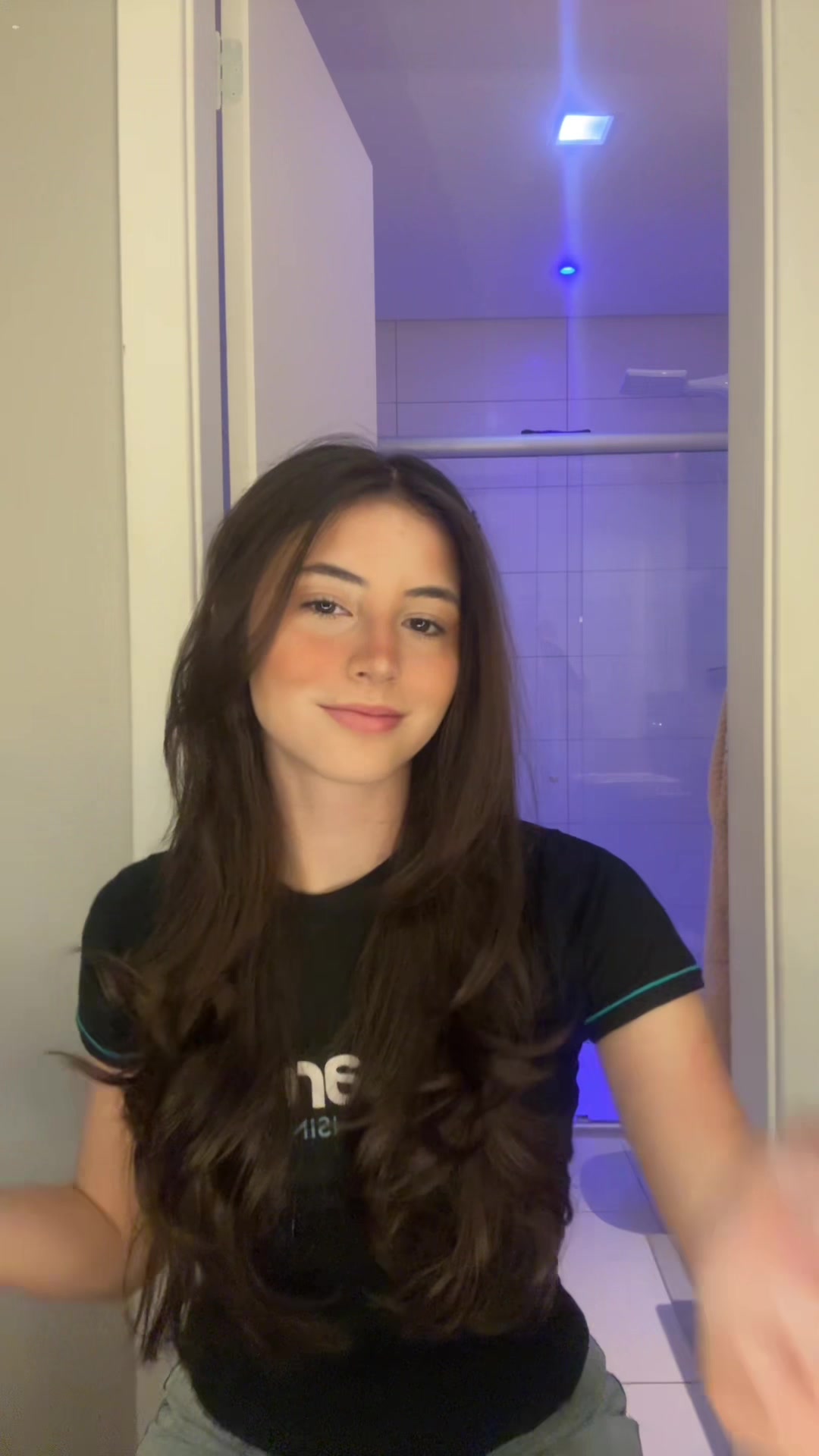 @Bellaros._