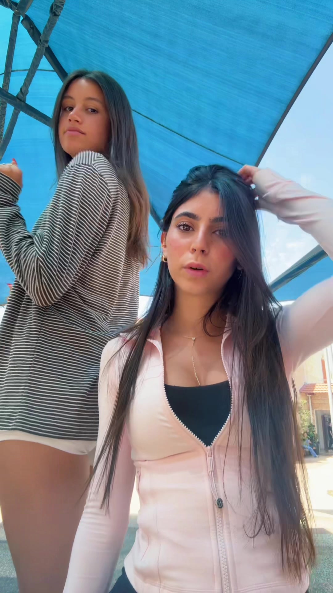 @tzevetyesmamiii