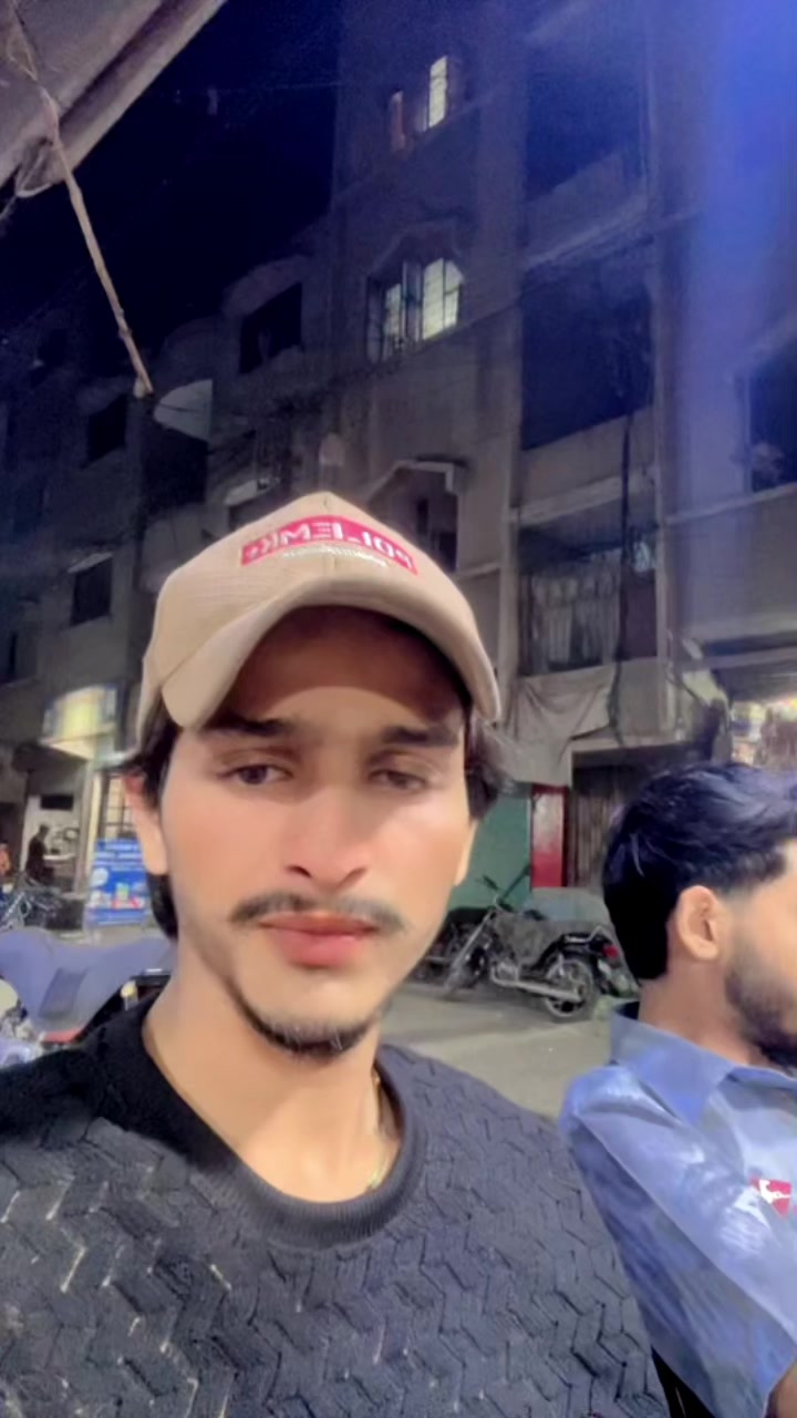 @ازلان شیخ 🇵🇰🫅🏻